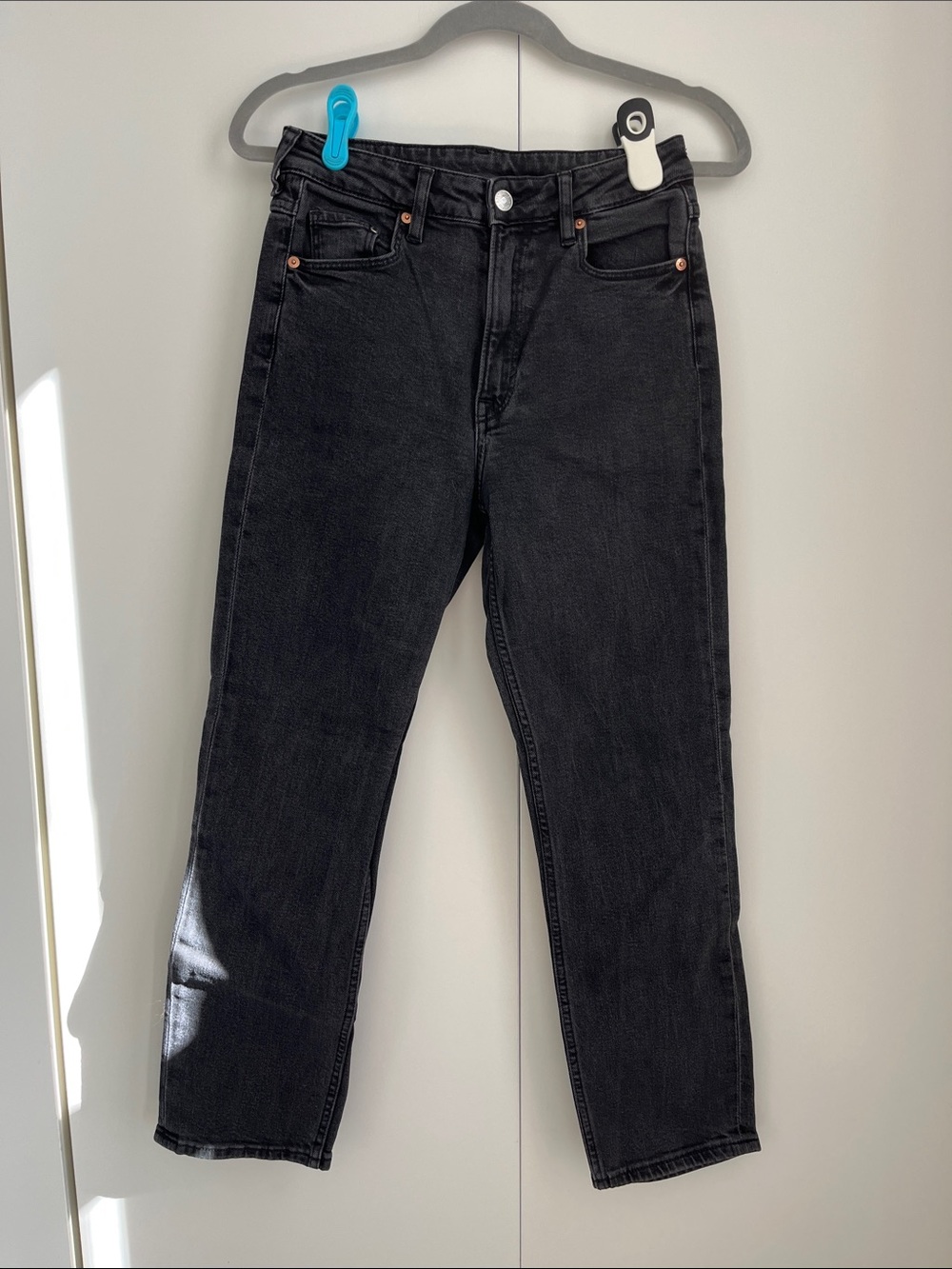 H&M Black Straight-Leg Women's Jeans